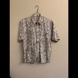 Cooke Street Men's Hawaiian Aloha Shirt Tan Cream Floral Reverse Print Large